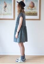 Black and white woven short sleeve dress